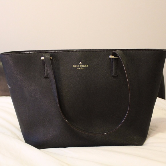 kate spade Handbags - Kate Spade Tote Purse